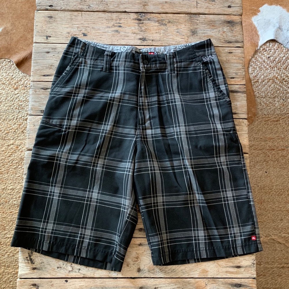 Quicksilver Mens SkateBoard Shorts 33” Waist - Picture 2 of 6